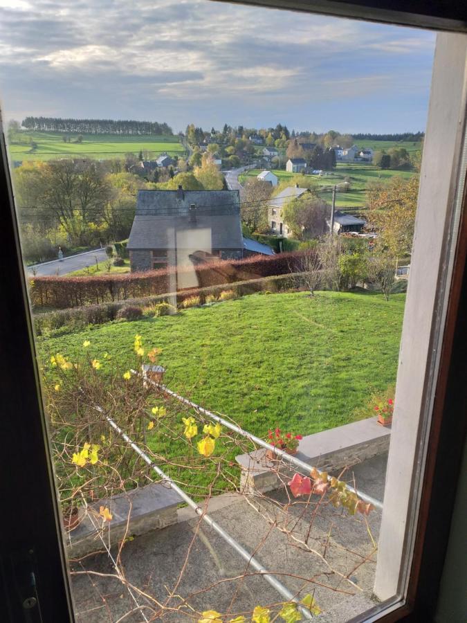 Gite L'Ecole De Ma Mere Villa Bertogne Екстериор снимка